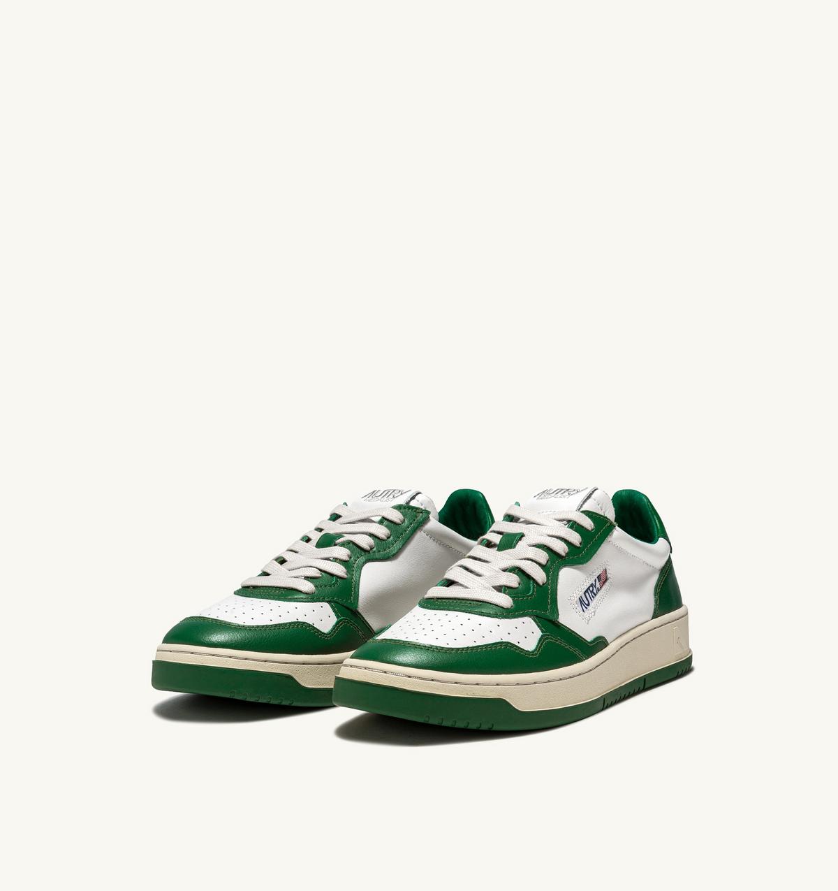 Autry Medalist Low Bicolor Sneaker – White/Green Leather
